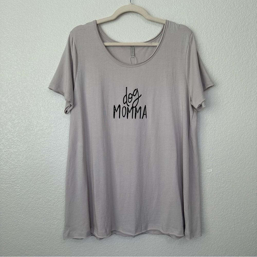 NWT Embellished by creative co-op “Dog Momma” Short Sleeves Tee